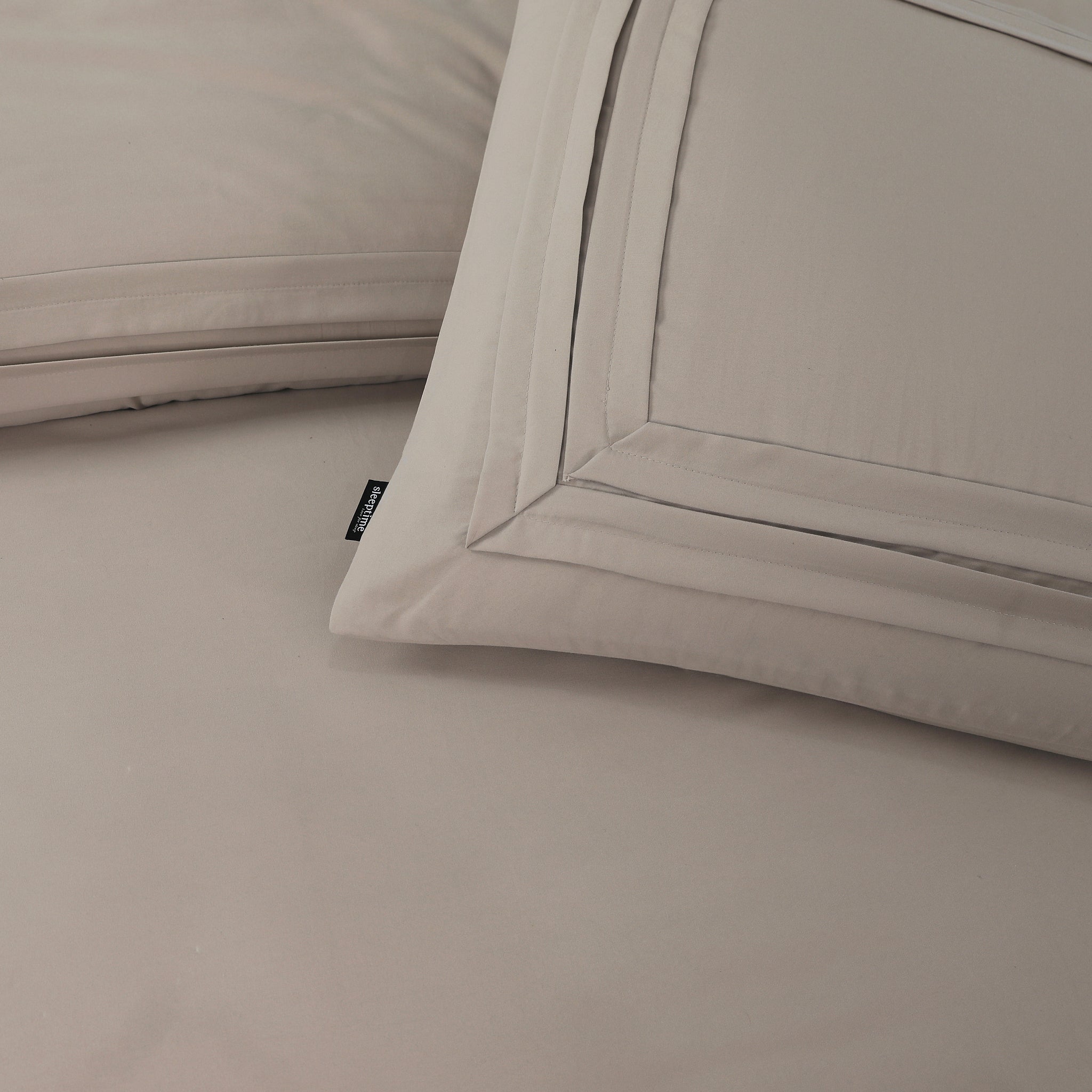 Tailored Taupe 240 x 200/220