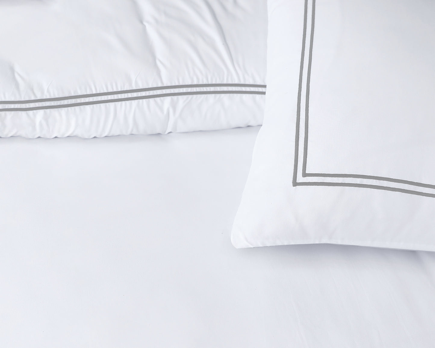 Brata Wit/Grijs Wit 140 x 200/260